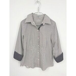 Foxcroft Blouse 8 Black White Geometric Print Button Up Wrinkle Free Fitted